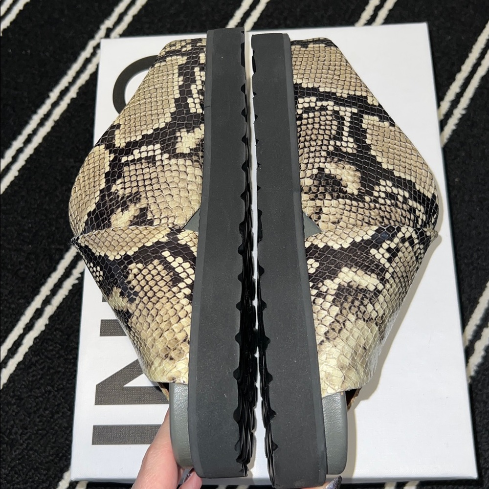 Ganni Olive Green Snakeskin Print Crossover Sandals - Picture 9 of 11